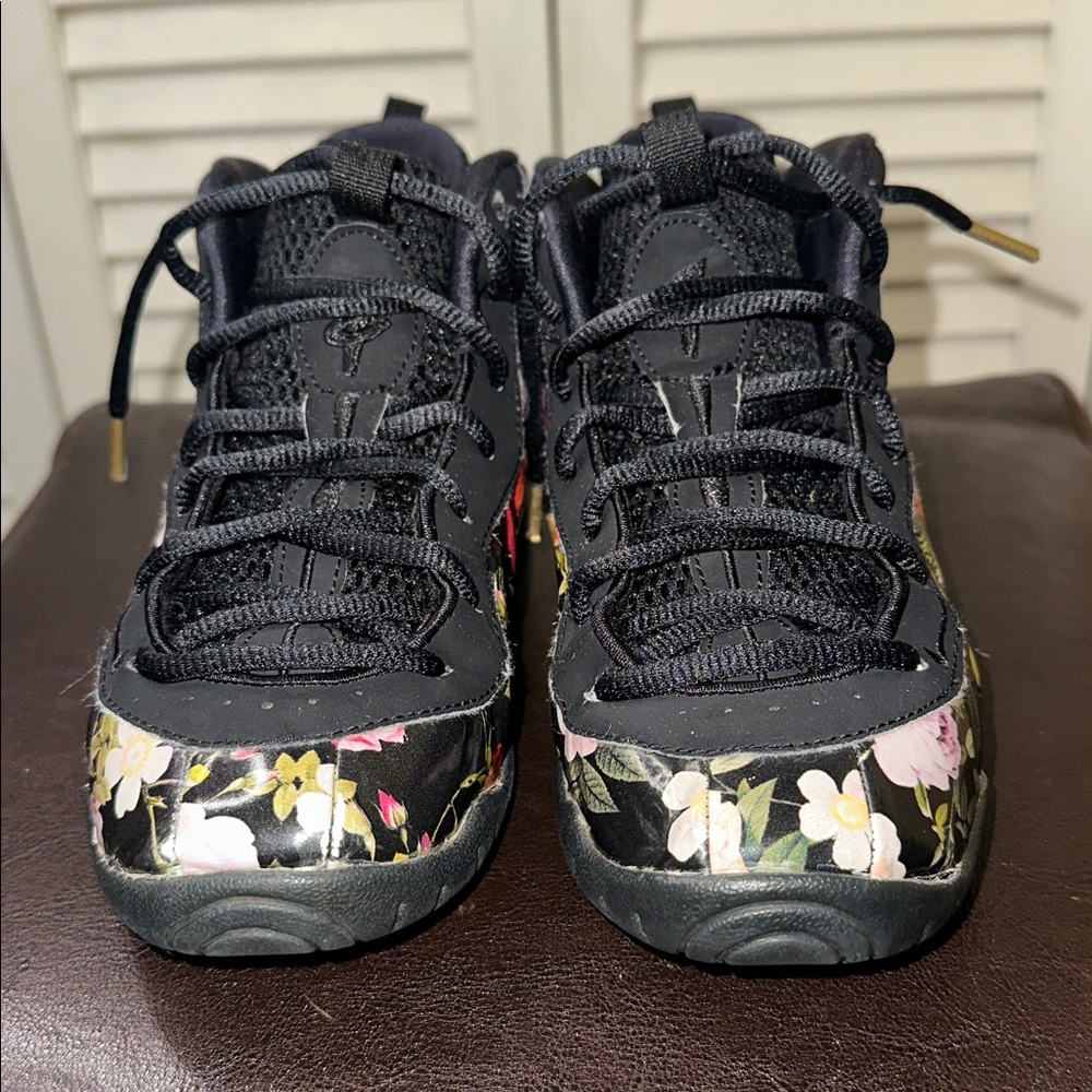 (SOLD) 2019 Kids Nike Little Posite PS…”Floral”… - Picture 3 of 10